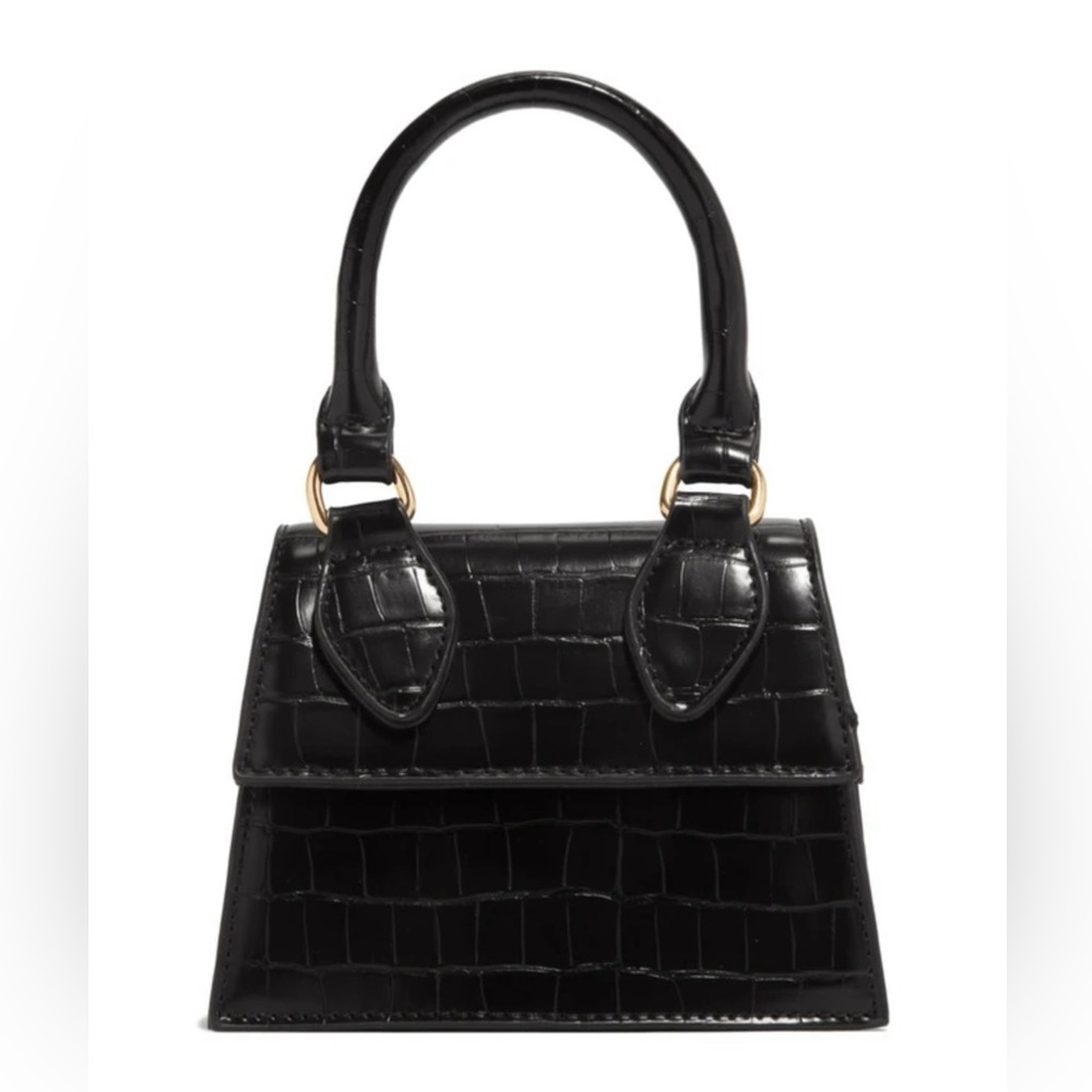 Elegant Black Croc-Embossed Handbag